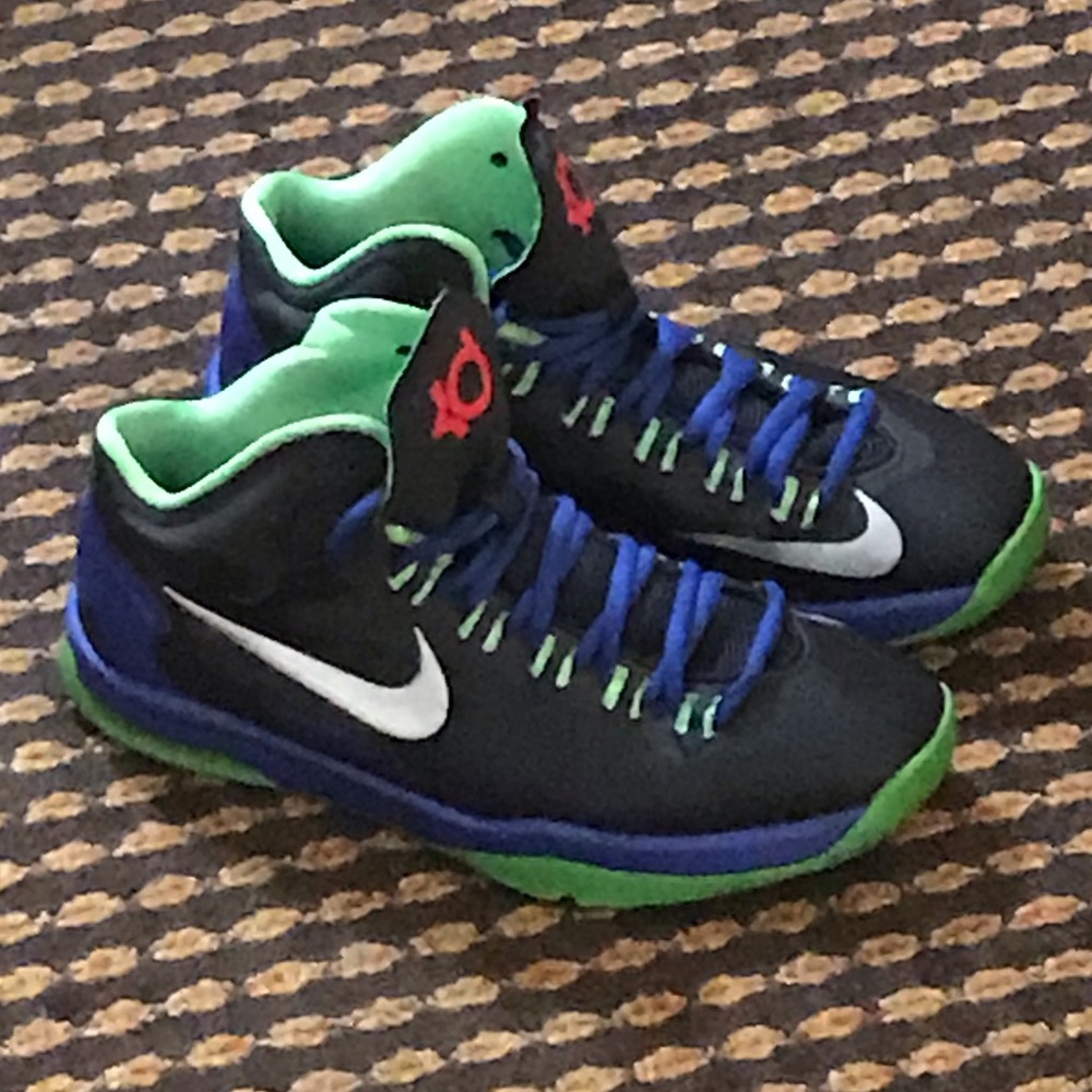 Nike Kevin Durant sneakers 💚💙💚💙